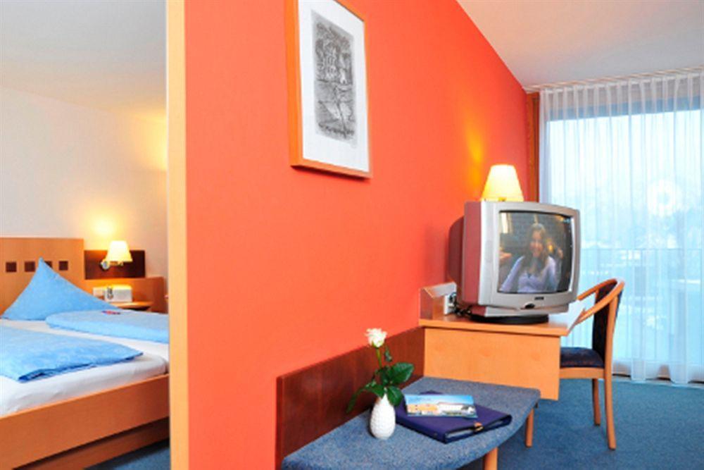 Hotel Weisses Kreuz Feldkirch Exterior photo