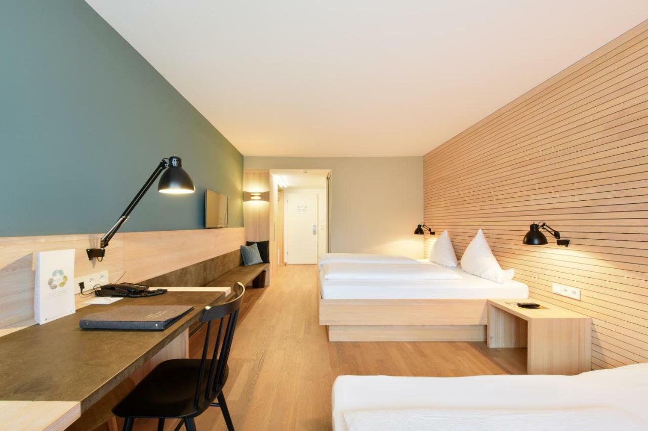 Hotel Weisses Kreuz Feldkirch Room photo